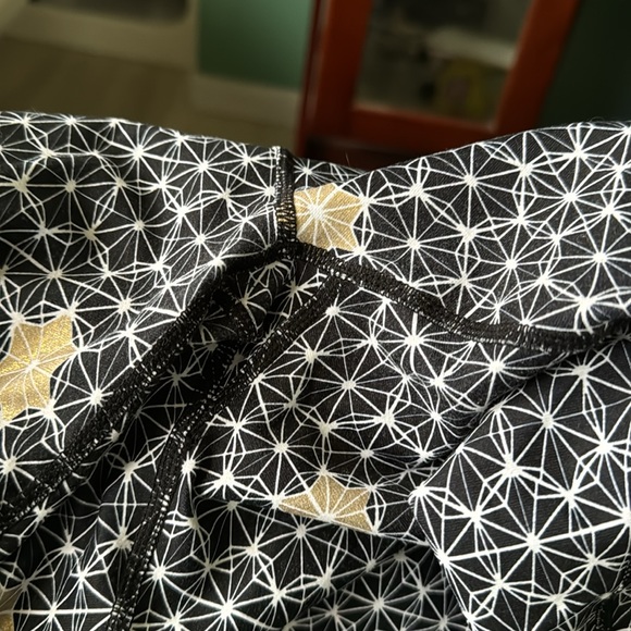 Fabletocs leggings size M - Picture 5 of 6